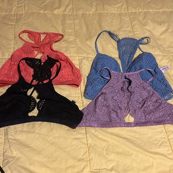 Set of 4- Victoria’s Secret Halter Bralette size Small - Picture 1 of 16